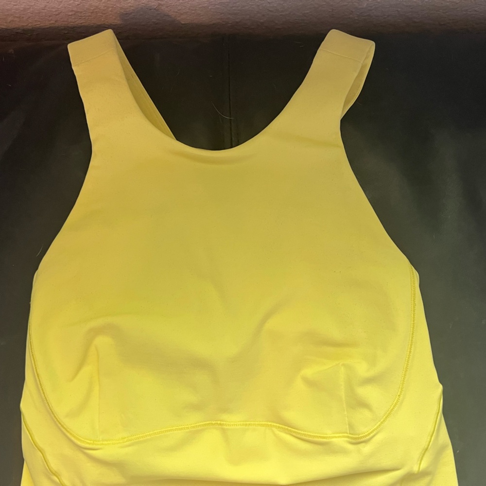 Yellow Lululemon running top size 4 - Picture 5 of 5